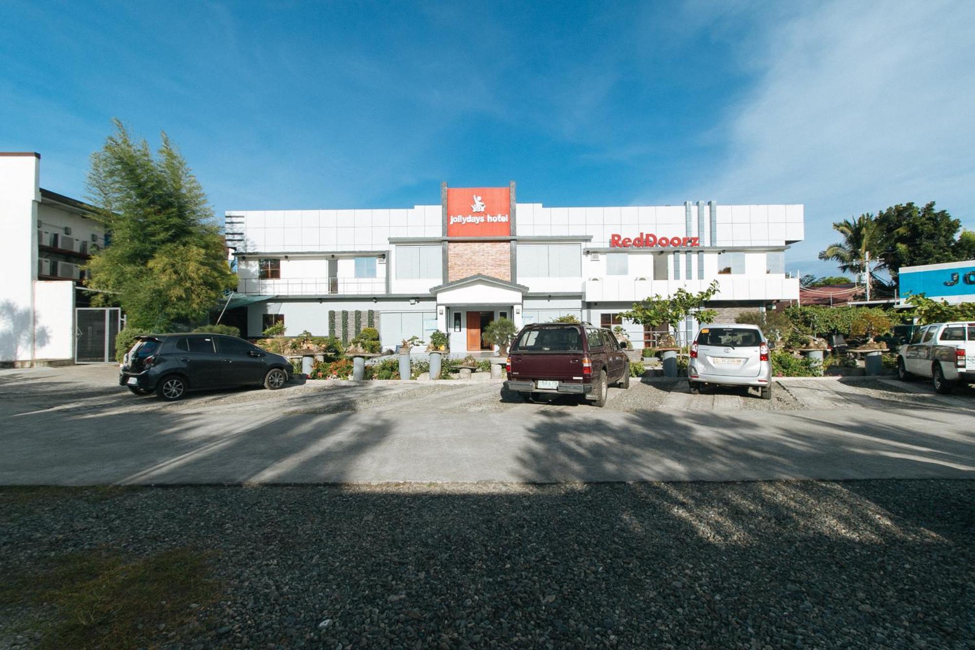 Reddoorz Plus @ Jollydays Hotel Nueva Ecija San Jose  Exterior photo