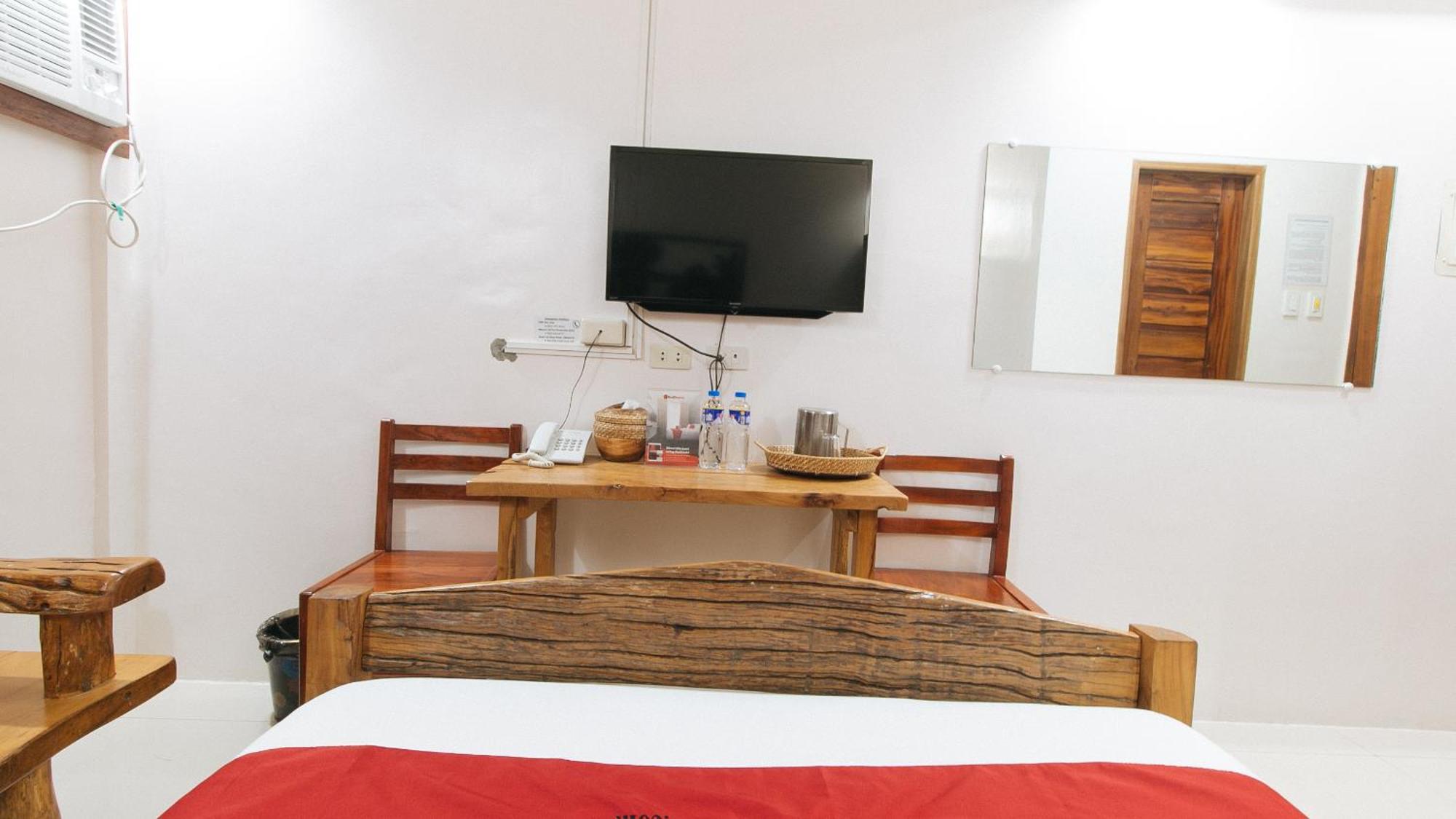 Reddoorz Plus @ Jollydays Hotel Nueva Ecija San Jose  Exterior photo